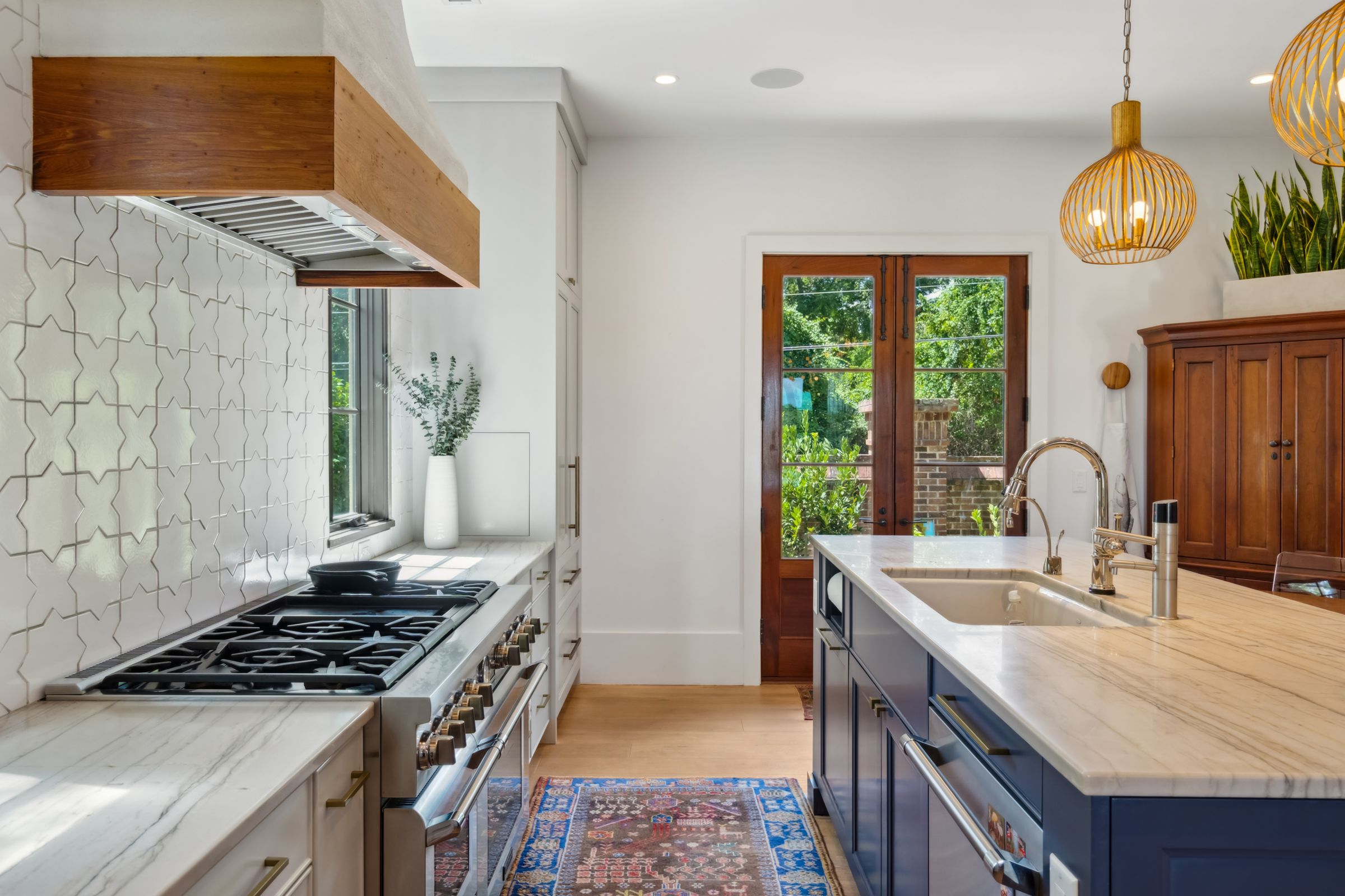 134 3rd Ave 026