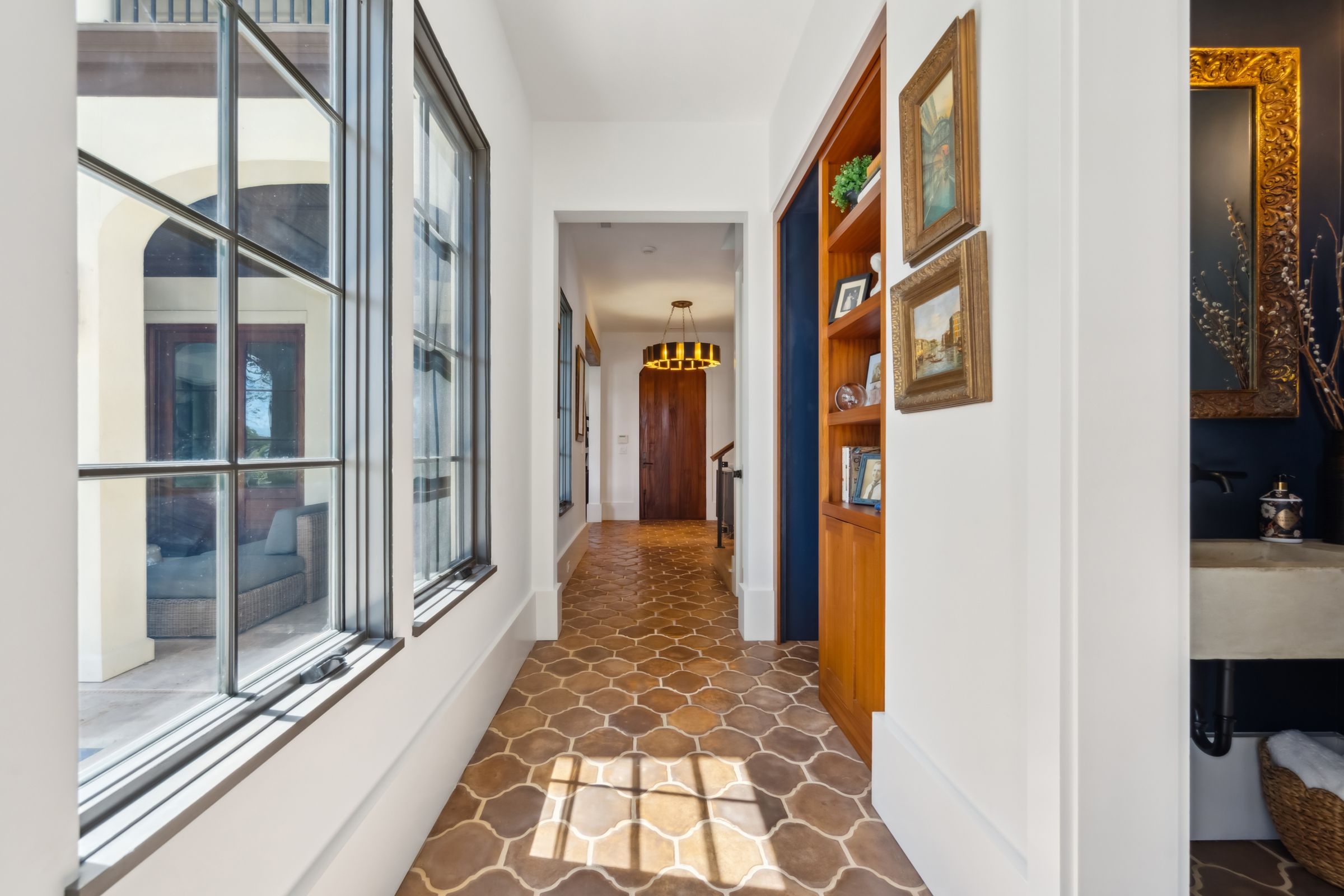 134 3rd Ave 045